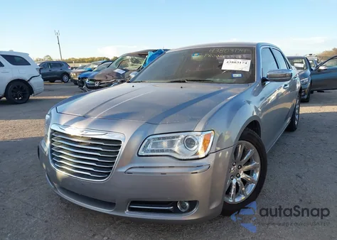 2013 Chrysler 300C from USA, damaged, VIN 2C3CCAEG0DH620904